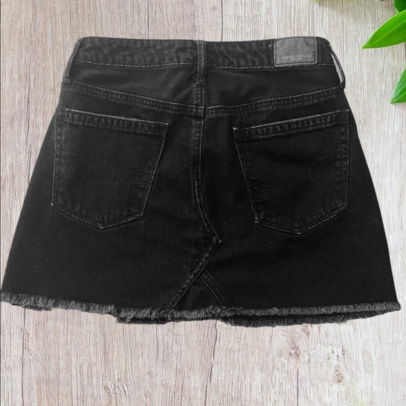 American Eagle High Rise Black Denim Skirt - Picture 4 of 7